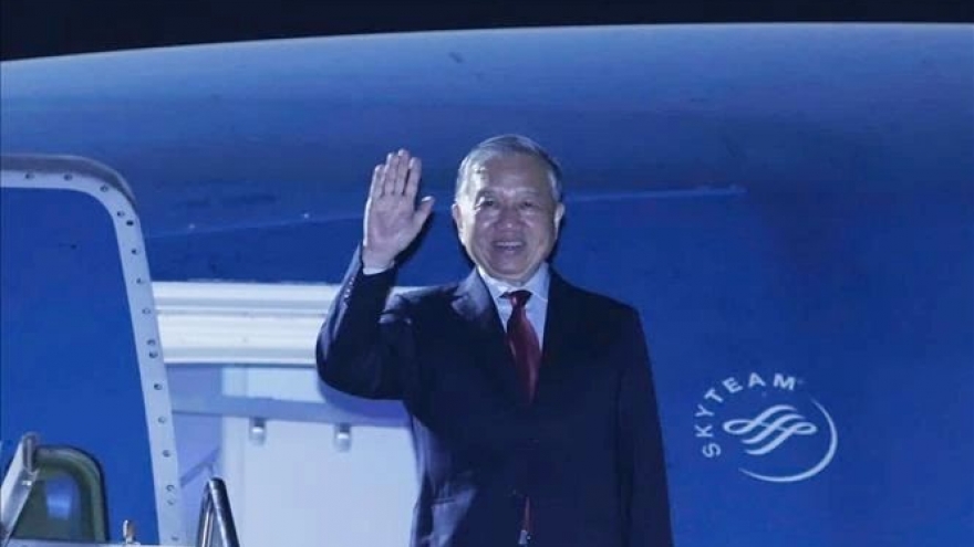 Top leader To Lam concludes state visit to India